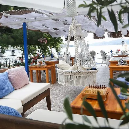 Melek Otel