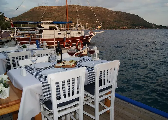 Ξενοδοχείο Melek 4*