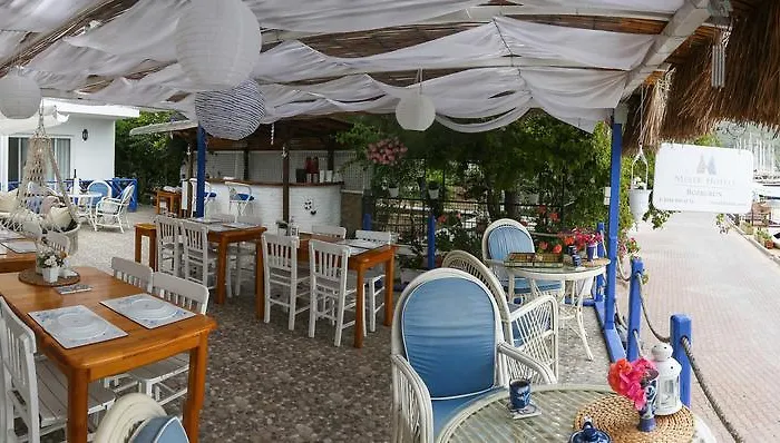 Melek Бозбурун