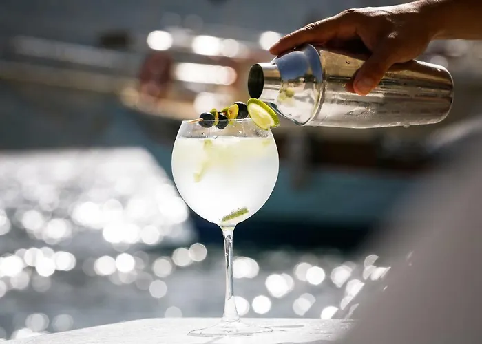 Melek Бозбурун